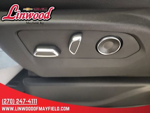 New 2026 GMC Yukon XL Denali w/ Denali Reserve Package image 23