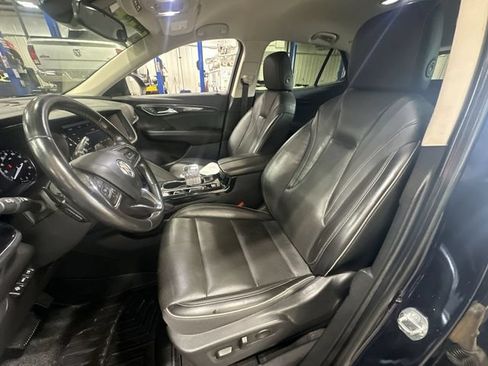 Used 2021 Buick Envision Essence w/ Technology Package I FWD image 17