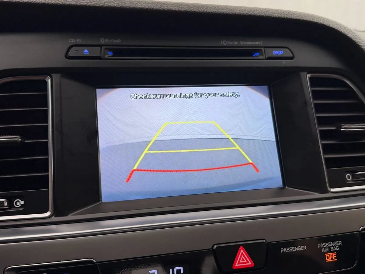 Used 2017 Hyundai Sonata Sport w/ Value Edition Package 02 FWD image 17