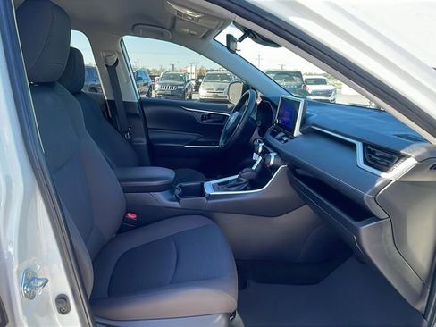 Used 2025 Toyota RAV4 LE image 14