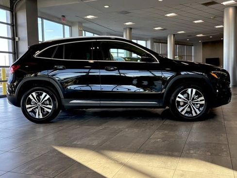 Used 2026 Mercedes-Benz GLA 250 GLA 250 image 2