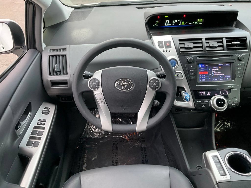 Used 2012 Toyota Prius V Five FWD image 41