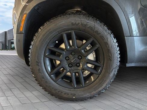 New 2026 Land Rover Defender 130 S image 9