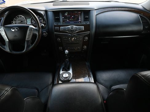 Used 2015 INFINITI QX80 Luxe w/ 22" Wheel Package image 7