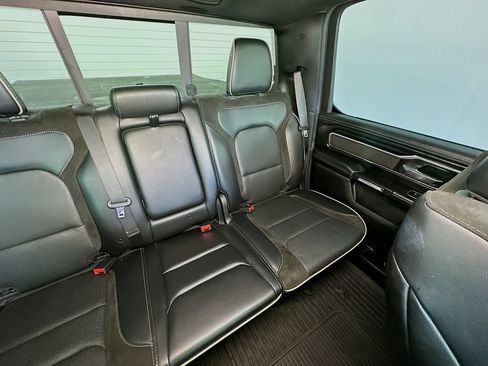 Used 2023 RAM 1500 Laramie AWD/4WD image 14