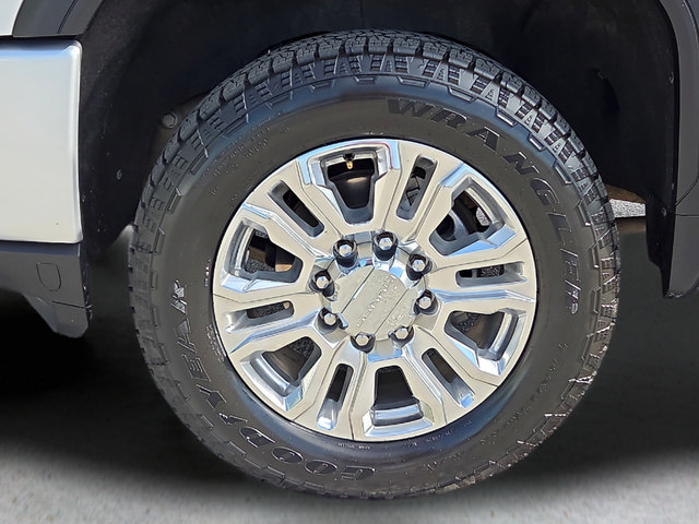 Used 2022 GMC Sierra 2500 Denali AWD/4WD image 9