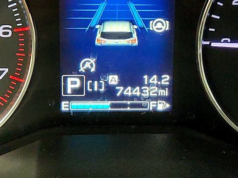 Used 2022 Subaru Crosstrek 2.5i Limited w/ Moonroof Package 2 image 16