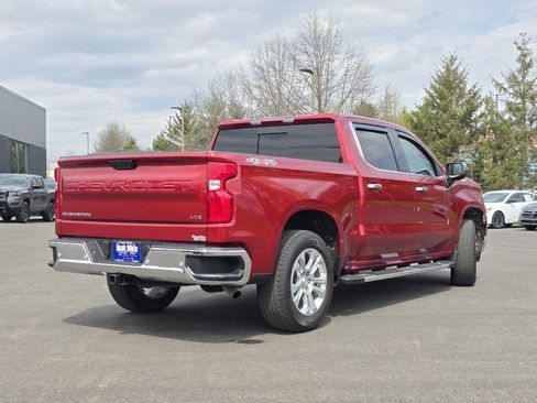 Used 2025 Chevrolet Silverado 1500 LTZ w/ LTZ Convenience Package II AWD/4WD image 14