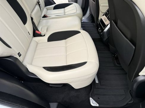 Used 2020 Land Rover Range Rover Sport HSE Dynamic image 11