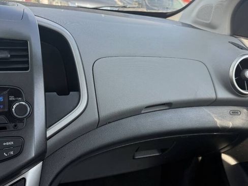 Used 2015 Chevrolet Sonic LT FWD image 15