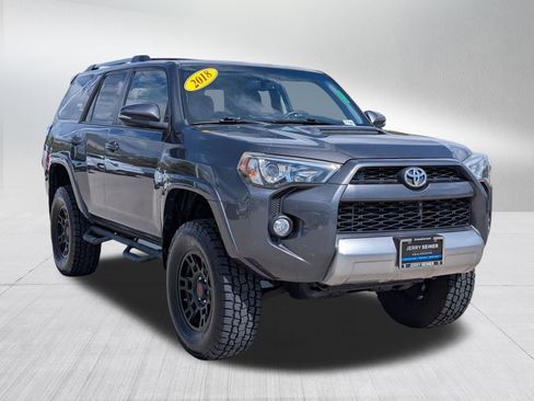 Used 2018 Toyota 4Runner TRD Off-Road Premium AWD/4WD image 8
