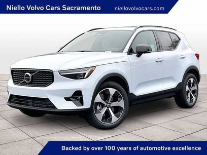 New 2026 Volvo XC40 B5 Plus w/ Protection Package Premier
