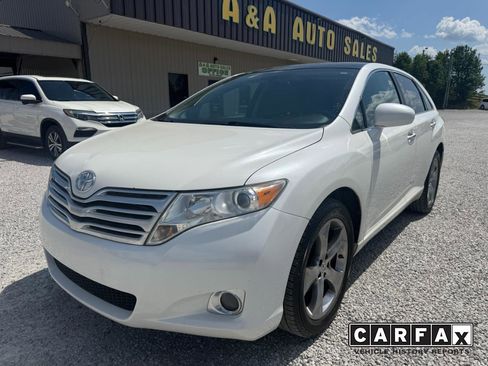 Used 2010 Toyota Venza AWD image 1
