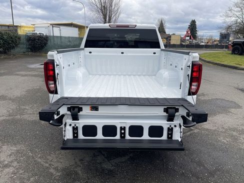 New 2026 GMC Sierra 1500 Elevation AWD/4WD image 25