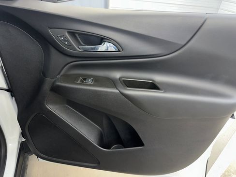 Certified 2024 Chevrolet Equinox LT w/ LPO, Floor Liner Package image 30