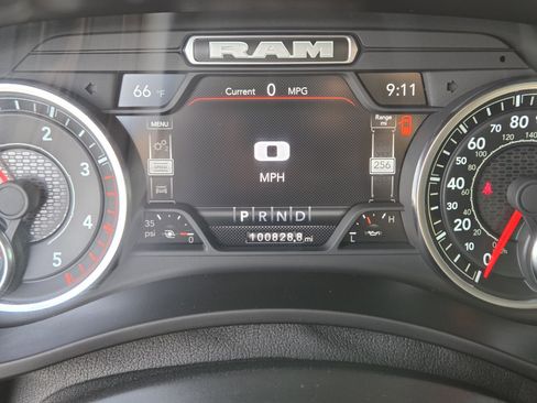 Used 2023 RAM 3500 Laramie image 19