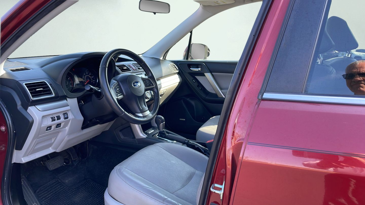 Used 2016 Subaru Forester 2.5i Touring w/ Protection Package #2 AWD/4WD image 9