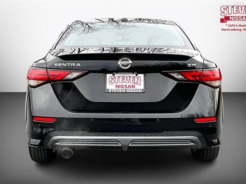 Used 2022 Nissan Sentra SR w/ Trunk Package image 5