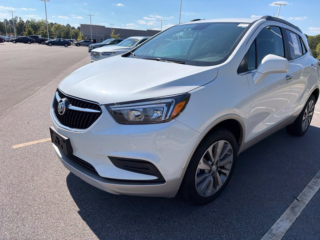 Used 2020 Buick Encore Preferred AWD/4WD image 25