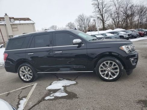 Used 2019 Ford Expedition Platinum image 3