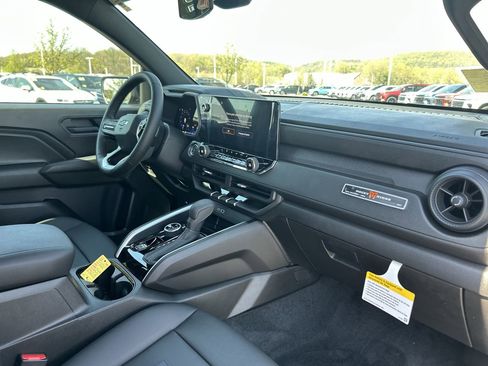 New 2026 Chevrolet Colorado Trail Boss AWD/4WD image 16