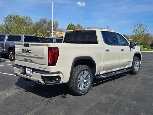 New 2026 GMC Sierra 1500 Denali AWD/4WD image 9
