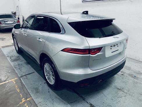 Used 2020 Jaguar F-PACE AWD/4WD image 11
