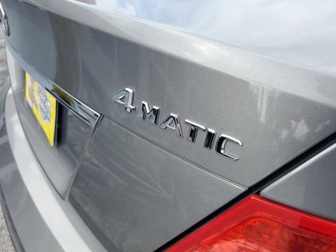 Used 2011 Mercedes-Benz C 300 4MATIC Sedan image 10