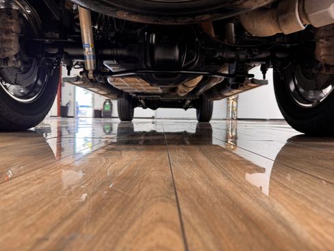 Used 2020 Ford F350 Lariat w/ Chrome Package image 7