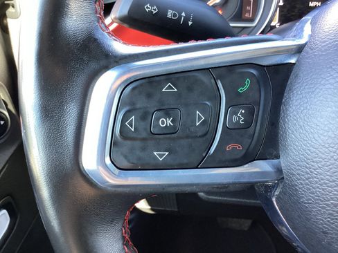 Used 2021 Jeep Gladiator Rubicon w/ Cold Weather Group image 18