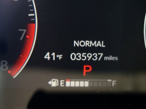 Certified 2023 Honda HR-V LX image 23