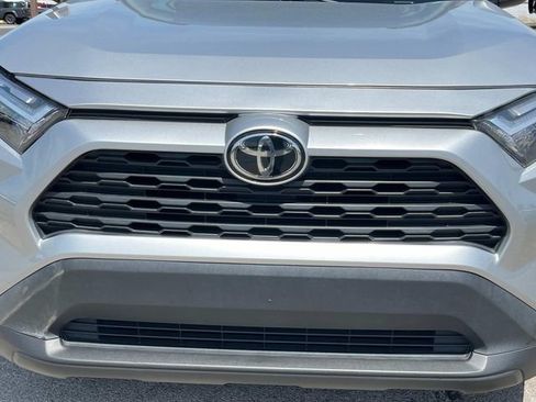 Used 2023 Toyota RAV4 XLE FWD image 11