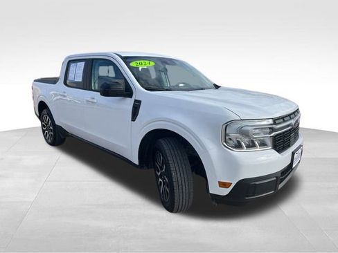 Used 2024 Ford Maverick Lariat image 8