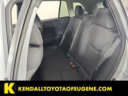 Used 2025 Toyota Corolla Cross LE FWD image 16