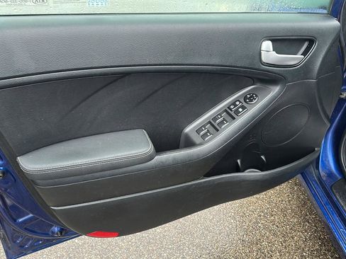 Used 2018 Kia Forte LX image 13