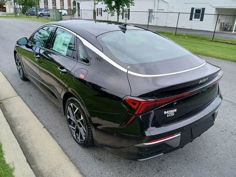 New 2026 Kia K5 EX image 14