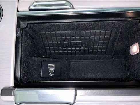 Used 2025 Lincoln Navigator Reserve AWD/4WD image 32