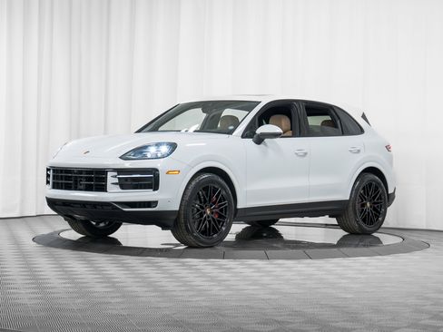 New 2026 Porsche Cayenne S image 26
