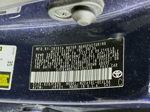 Used 2024 Toyota Corolla LE FWD image 12