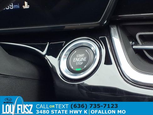 Used 2025 Chevrolet Trax RS w/ Driver Confidence Package image 17