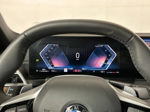 Certified 2025 BMW 330i xDrive Sedan w/ Premium Package AWD/4WD image 10