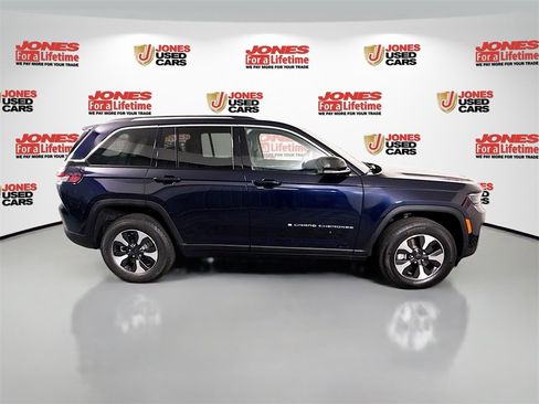 Used 2023 Jeep Grand Cherokee 4WD 4xe image 19