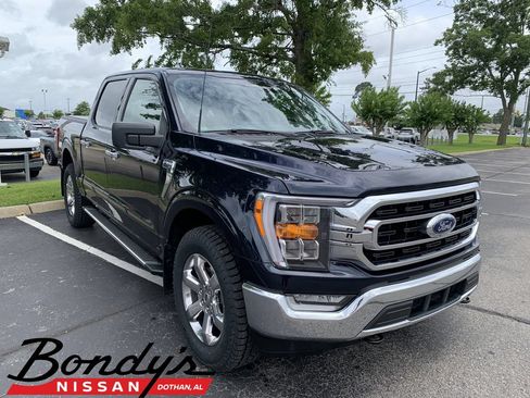 Used 2022 Ford F150 XLT w/ Equipment Group 302A High AWD/4WD image 1