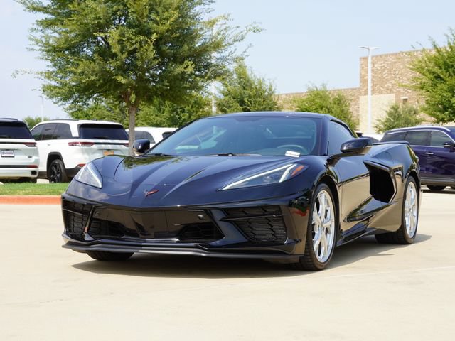 Used 2022 Chevrolet Corvette Stingray Preferred Conv w/ Z51 Performance Package RWD image 2
