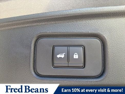 New 2026 Nissan Pathfinder SV image 18