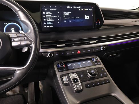 Used 2023 Hyundai Palisade Calligraphy FWD image 5