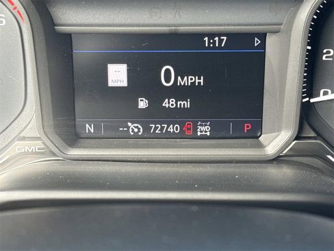 Used 2021 GMC Sierra 1500 AT4 w/ AT4 Preferred Package image 14