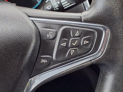 Used 2018 Chevrolet Equinox LT image 26