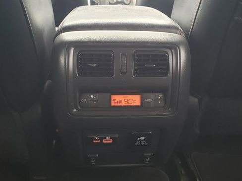 Used 2019 Nissan Pathfinder SL w/ Rock Creek Edition image 14