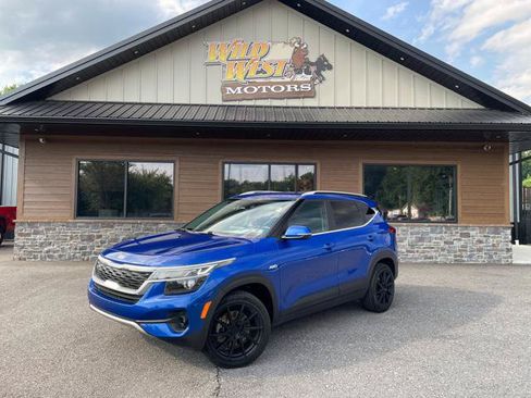 Used 2021 Kia Seltos S AWD/4WD image 1